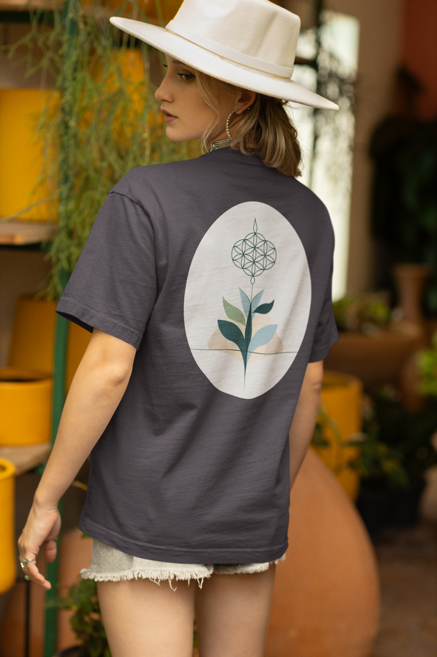 VITA – Unisex Bio T-Shirt | Minimalistisches Design von SOLVIVO | Symbol für Lebensenergie & Wachstum